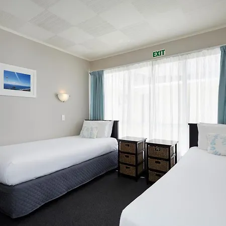 Harbour View Motel And Waterfront Apartments Tauranga Exterior photo